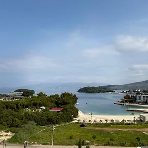Vila Bilali Appartamento Ksamil
